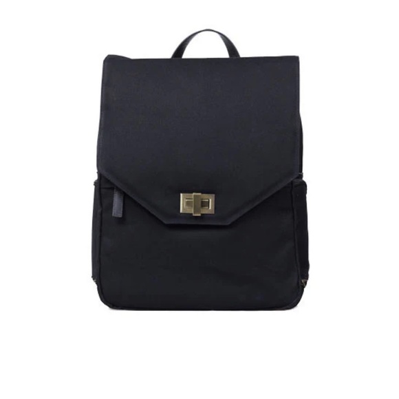 Johansen Totes Black Camera Backpack